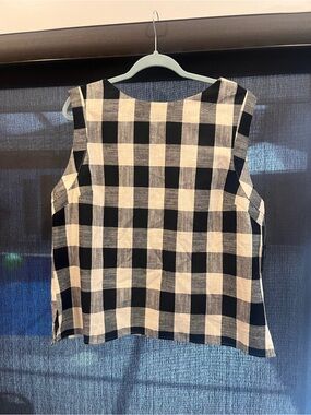 Rachel Roy Classic Black and White Gingham Sleeveless Top
